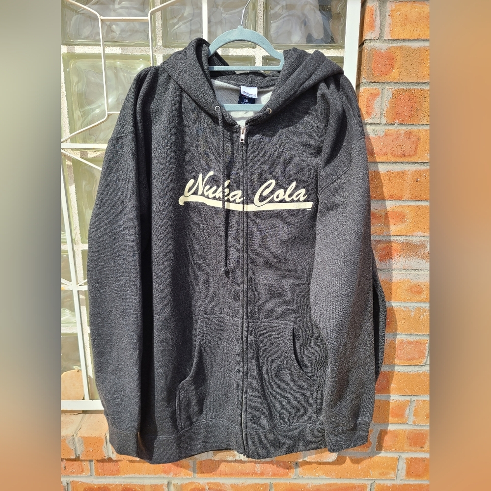 Bethesday Fallout Nuka Cola pinup Zipper Hoodie Size XXL